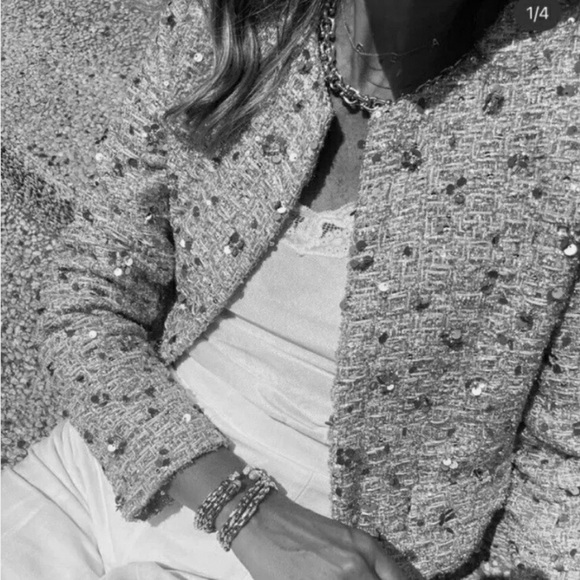 BLOGGERS FAVE NWOT ZARA Gray Structured Blazer - Picture 2 of 16